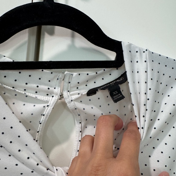 Banana Republic White Blouse with Black Dots - Picture 3 of 3